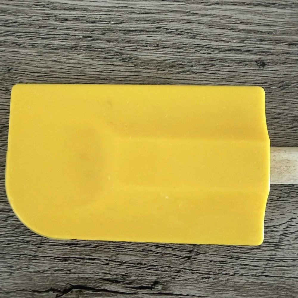 Le Creuset Yellow Spatula Scraper Silicone Wood